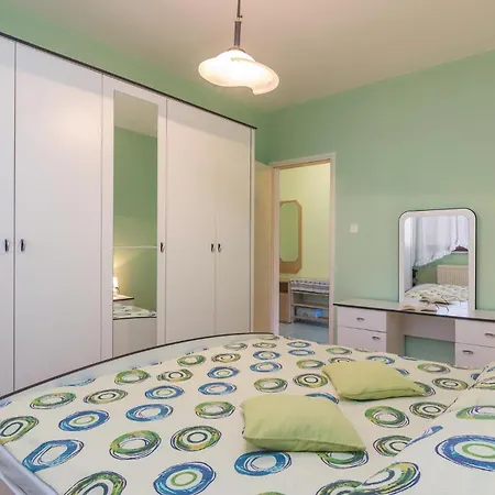 Three-bedroom In 펜션