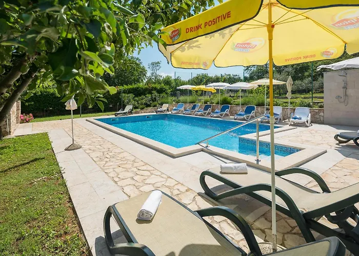 Three-bedroom In Vakantiehuis