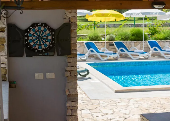 Three-bedroom In * 부제